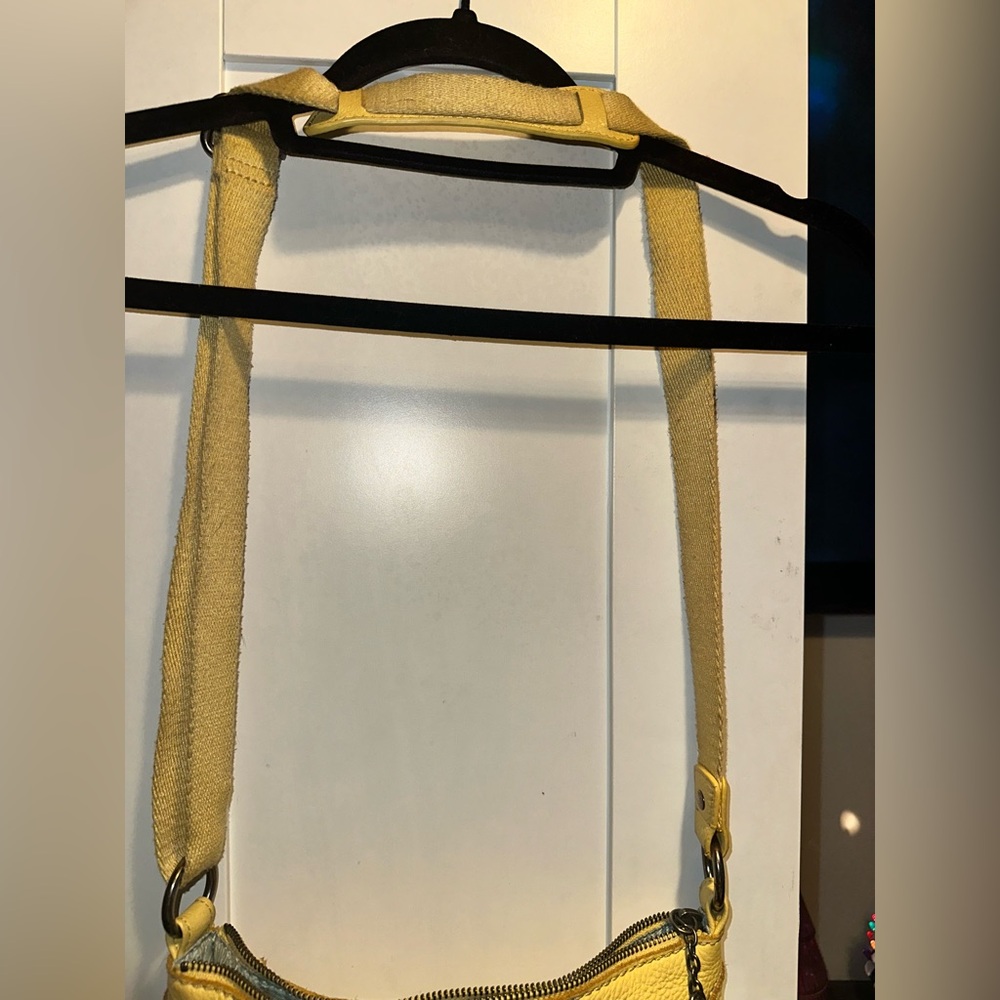 The Sak Lucia Gen Crossbody In Yellow - Picture 4 of 15